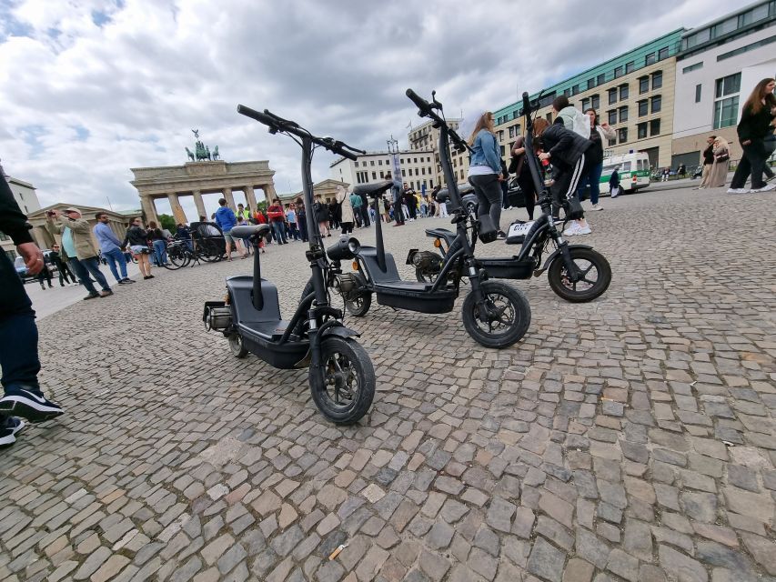 2-H Berlin: Top Sights Guided E-Scooter Tour - Reichstag, Spree River Riding, and the East-to-West Feeling