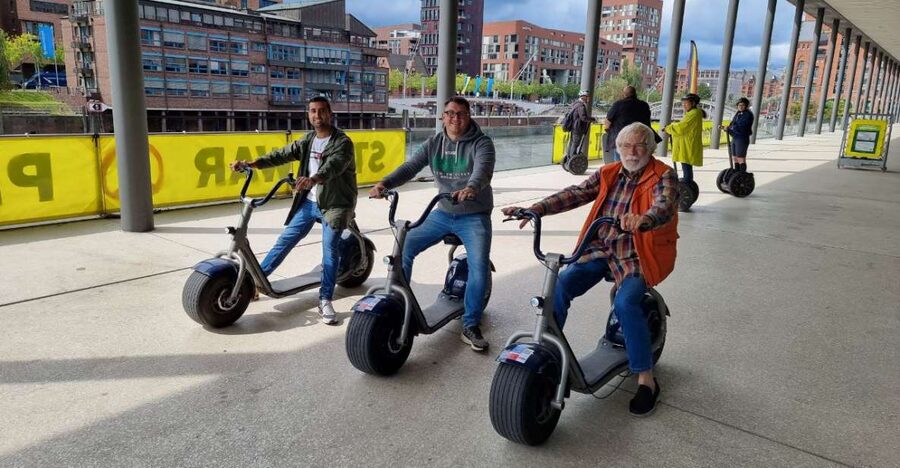 2 Hours Hamburg E-scooter Tour - Gear, Helmets, and a Practice Start You Can Actually Use