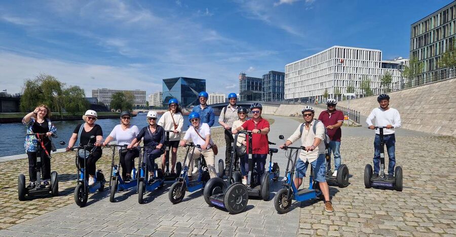 3-H Munich: Top Sights E-Scooter Tour with Local Guide - Key things I’d watch for on this Munich e-scooter tour