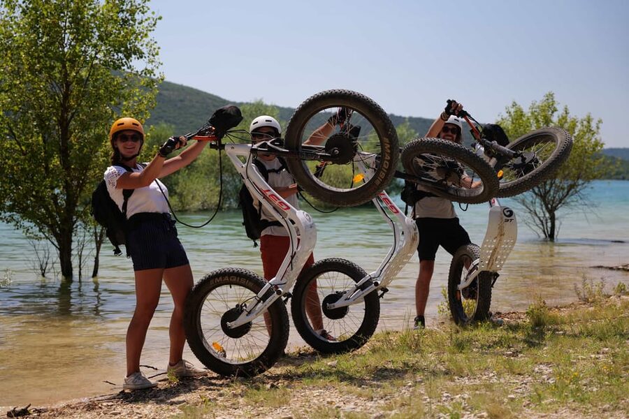 Around the Lake of Verdon : Guided electric scooter rides - Who this scooter ride fits best