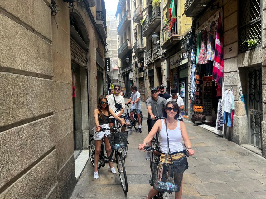 Barcelona: Sagrada Familia Private E-Scooter Tour - Sagrada Familia: The Tour’s Main Event, With Real Looking Time