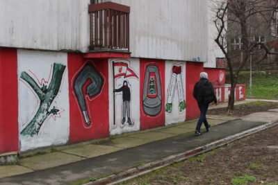 Belgrade Hooligans E Scooter tour - Meeting at Maršala Birjuzova: easy start, clear focus
