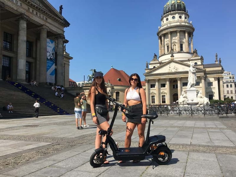 Berlin: Thrilling E-Scooter Adventure Tour - Equipment and Comfort: Small Group Riding That Doesn’t Feel Chaotic