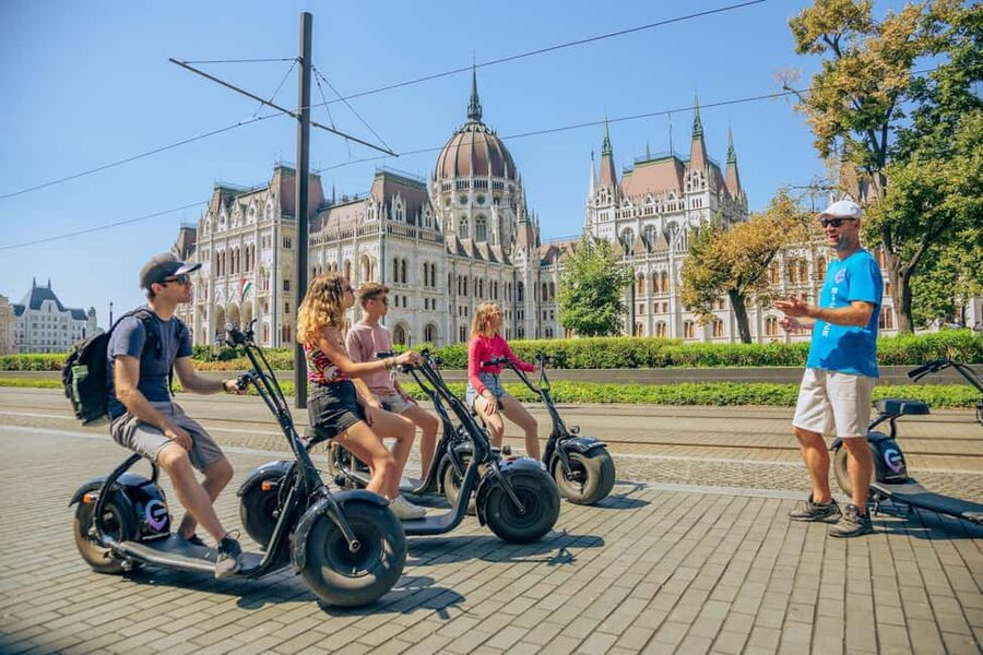 Budapest: MonsteRoller E-Scooter Tour - Choosing Your Tour Length: 1, 2, 3, or 4 Hours Without the Guesswork