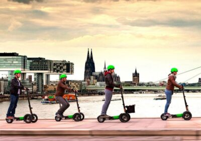 Cologne: Guided E-Scooter Tour - Hohenzollern Bridge to Old Town: Built-In Viewpoints for Real Photos
