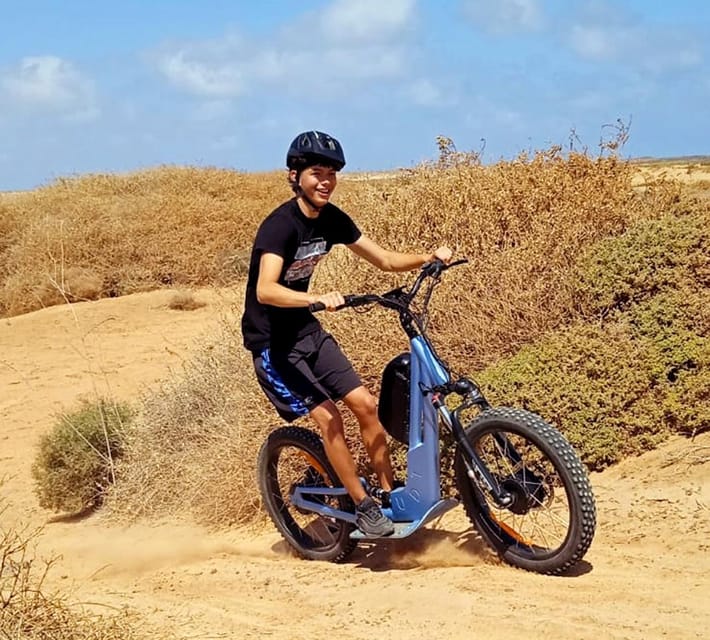 Corralejo: Off Road Adventure on E-scooter - Getting on the fat-tire e-scooter in Corralejo
