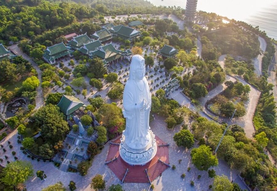 Da Nang: Private City Tour by Scooter with Ao dai Lady Rider - Why this scooter tour feels different in Da Nang