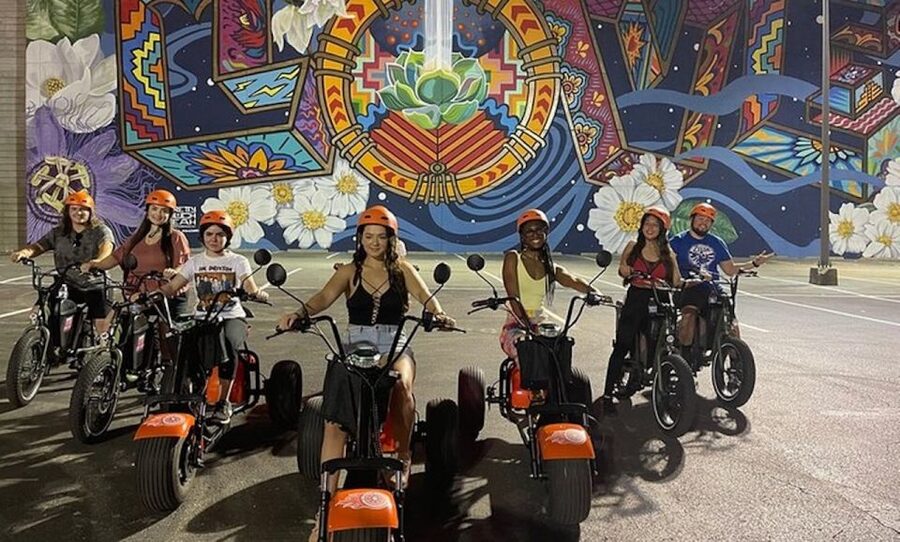 Dallas: Sunset Fat Tire E-Scooter Guided Tour - Where you meet (and how to avoid the first-minute scramble)