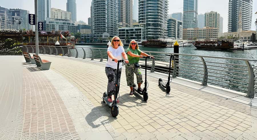 Dubai: E-Scooter Guided Tour of Marina, JBR & Bluewaters - Address Beach Resort: A Quick Architectural Photo Break