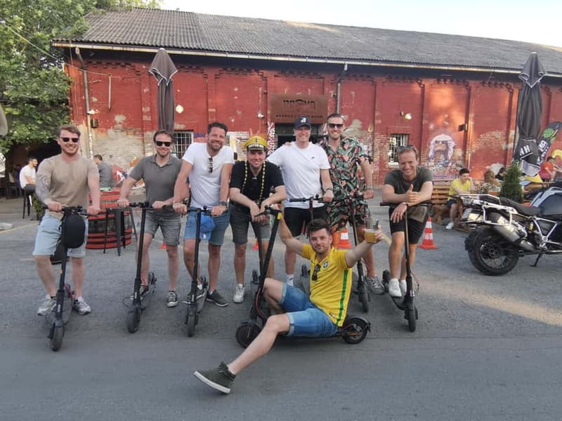 E Scooter Craft Beer and Breweries tour - How the 4-hour ride mixes photo stops, sightseeing, and beer breaks