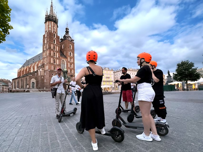 Electric Scooter Tour: Full Tour (Old Town + Jewish Quarter) - Kazimierz (Jewish Quarter) and the Architecture You Can Spot on the Move