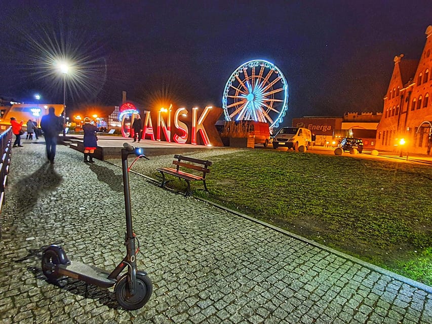 Electric Scooter Tour: Old Town Gdańsk - 1,5-Hour of Magic! - The 90-Minute Flow: Training, Highlights, and Photo Stops