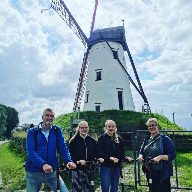 From Bruges to Damme: Private Electric Scooter tour - Damme’s Market Square and Cranenburg House: the moment the town’s story clicks