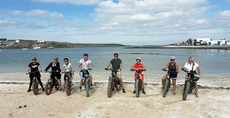 From Corralejo: Fuerteventura Guided E-Bike/E-scooter Tour - Returning to Corralejo Along the Ocean and Pop Corn Beach
