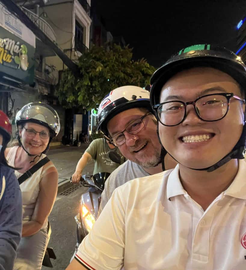 Ho Chi Minh: Local Food Tour by Scooter with Vegan Option - Vegan and vegetarian-friendly, but don’t wait until the last second