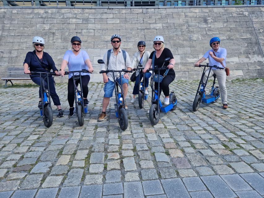 Munich: Top Sights Guided E-Scooter Tour - Two Hours, One Smart Route: Munich on an E-Scooter
