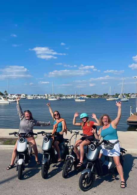 Naples Florida: Downtown Electric Moped Tour - Fun For All - How the Naples Downtown Electric Moped Tour Works