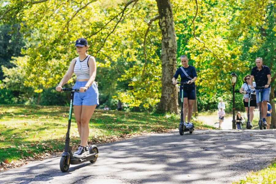 New York City: Central Park Electric Scooter Tour - Strawberry Fields: the pause that mixes emotion and pop culture
