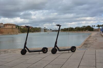 Palma de Mallorca: E-Scooter Rental - What you get before you roll: instructions and safety tips