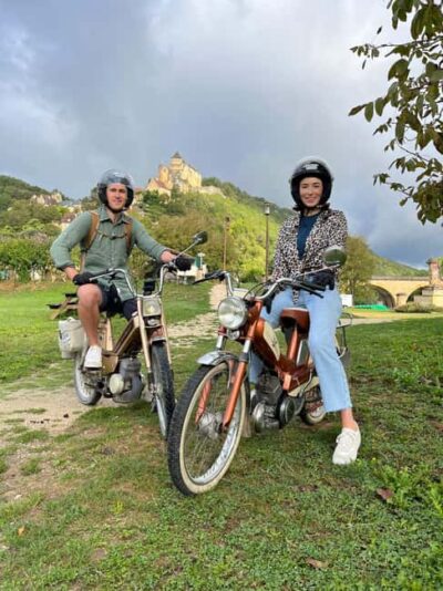 Périgord Noir : Unusual vintage moped ride - Meet at 146 Rue Fernand Peiro in Vézac