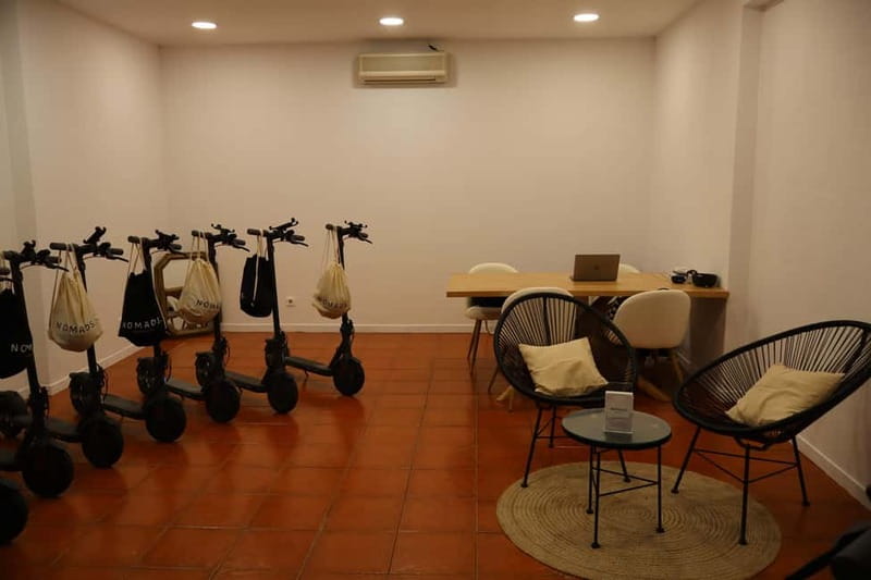 Portimão: E-Scooter Rental with Custom Routes - Key things that make Portimão e-scooter rentals work