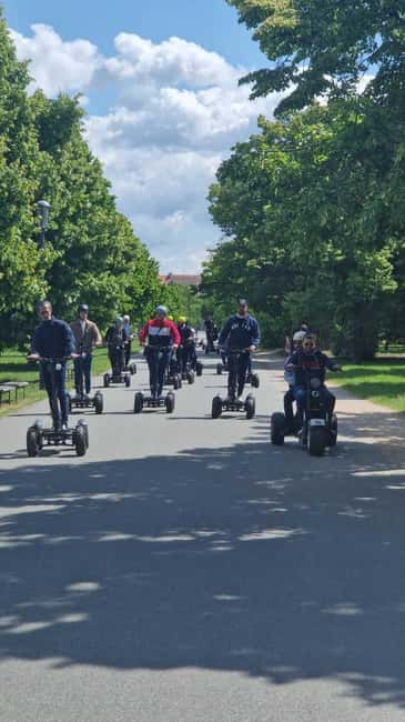 Prague: City Highlights E-Scooter Tour - Key things to know before you ride