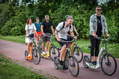 Prague: E-Scooter Grand City & Panoramas Small-Group Tour - Charles Bridge and the Prague Castle Area: Why This Route Works