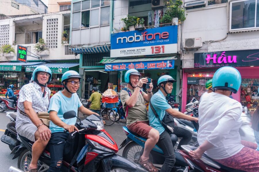 Saigon: City Highlights and Saigon Unseen Scooter Combo Tour - Key things you’ll notice on this Saigon scooter combo